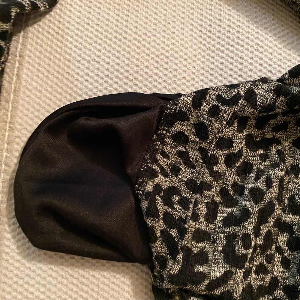 Ladies animal print midi dress in black & gray - Picture 6 of 12